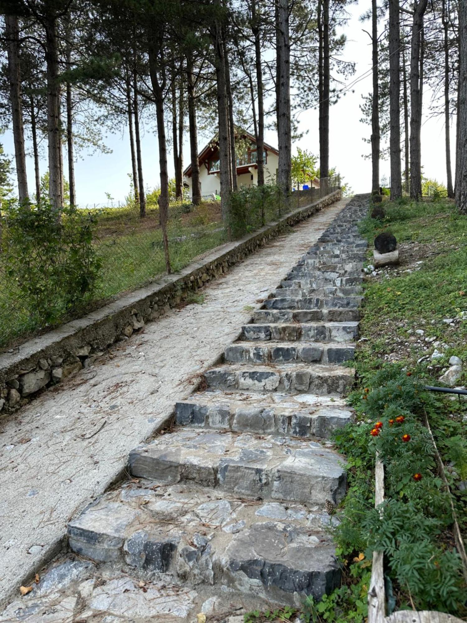 Vila Pepaj Razëm 外观 照片