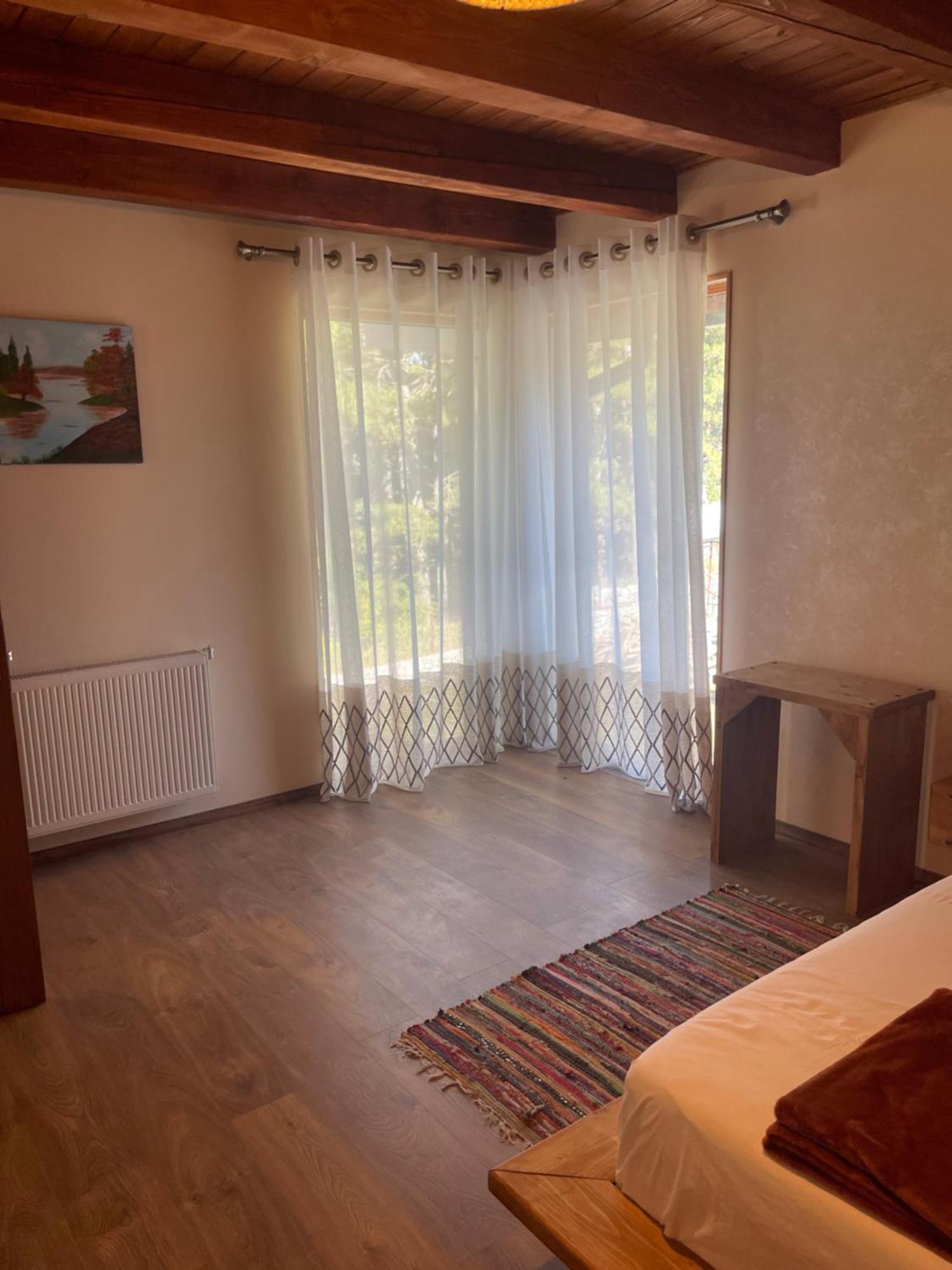 Vila Pepaj Razëm 外观 照片